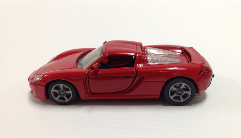 Illustration for article titled Carrera GT and Bonus 910